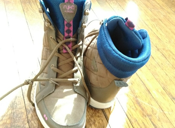 Boots - Picture 2 of 6